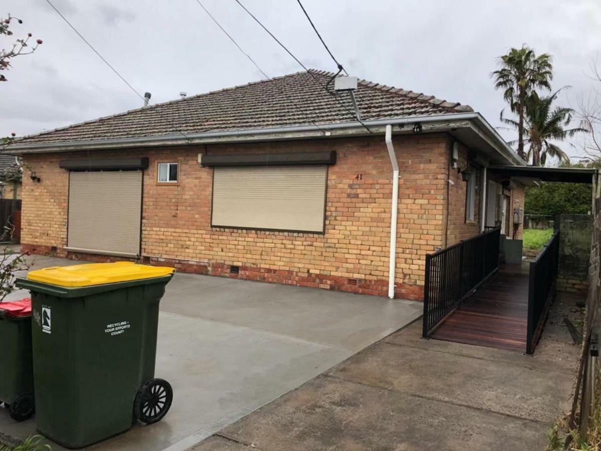 Melbourne Short Stay- Burwood Deakin Uni墨尔本民宿-迪肯大学Бервуд Экстерьер фото